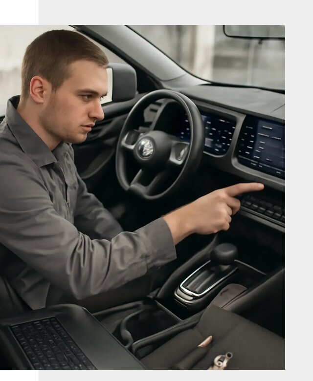Русификация автомобиля Nissan N7 под ключ в Тутаеве официально